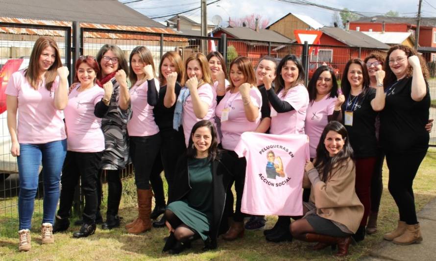 Peluqueras en Acción Social participan de programa del FOSIS