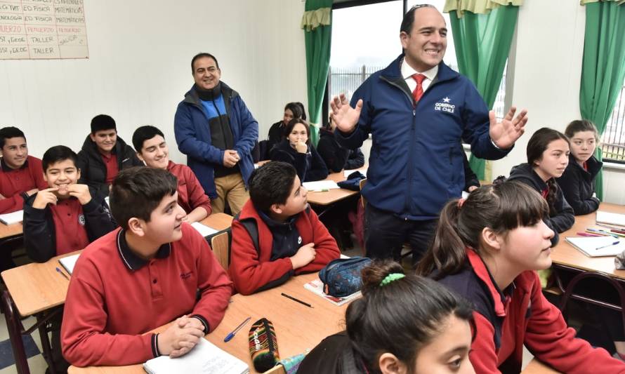 Intendente agradeció apoyo transversal de diputados tras aprobación del proyecto Aula Segura